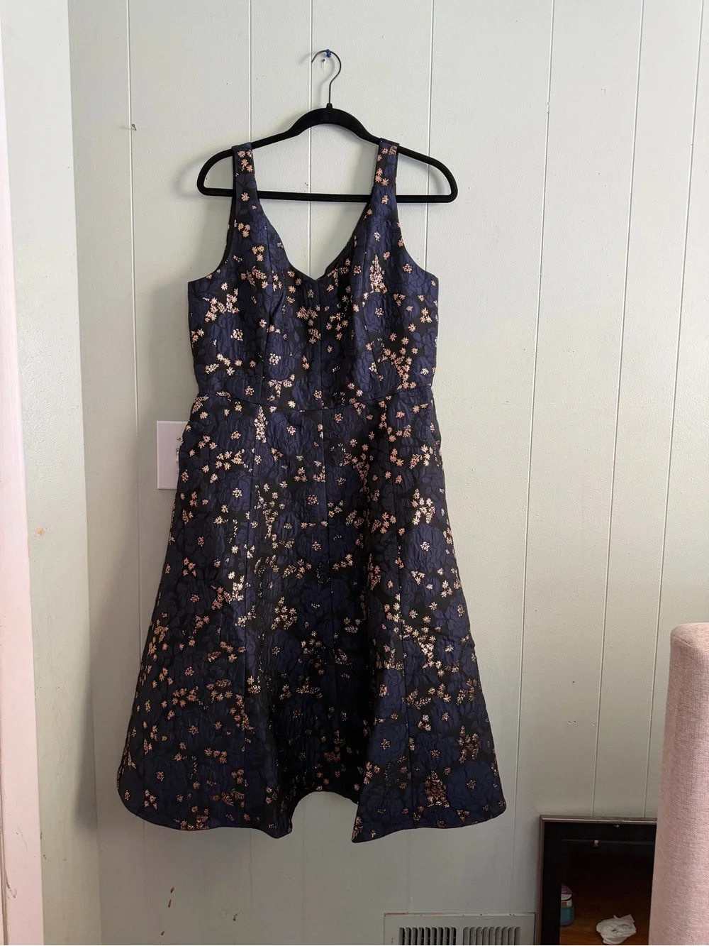 kate spade Navy and Metallic Gold Floral Fit-and-Flare Dress PTP 21 inches L36